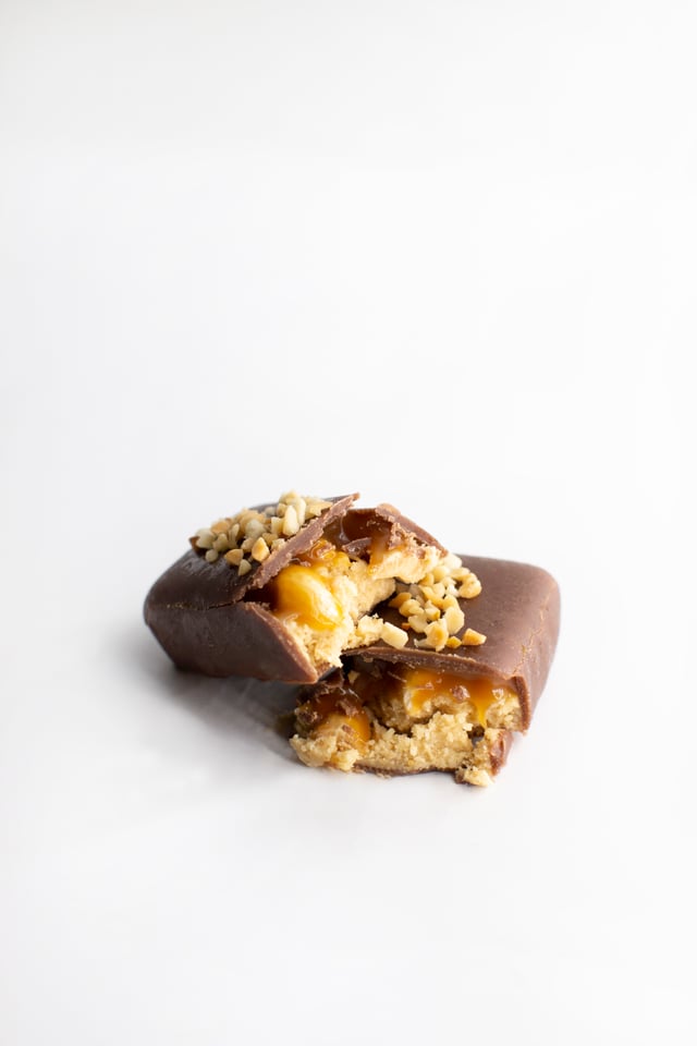 PNT HEALTHY PEANUT BAR unwrapped